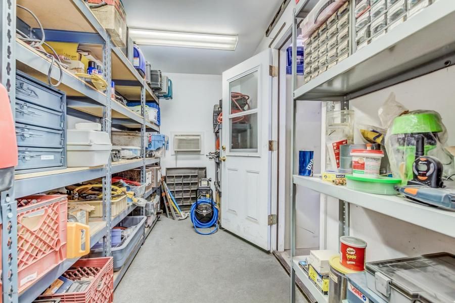 7118 W Frier Dr, Glendale, AZ 85303